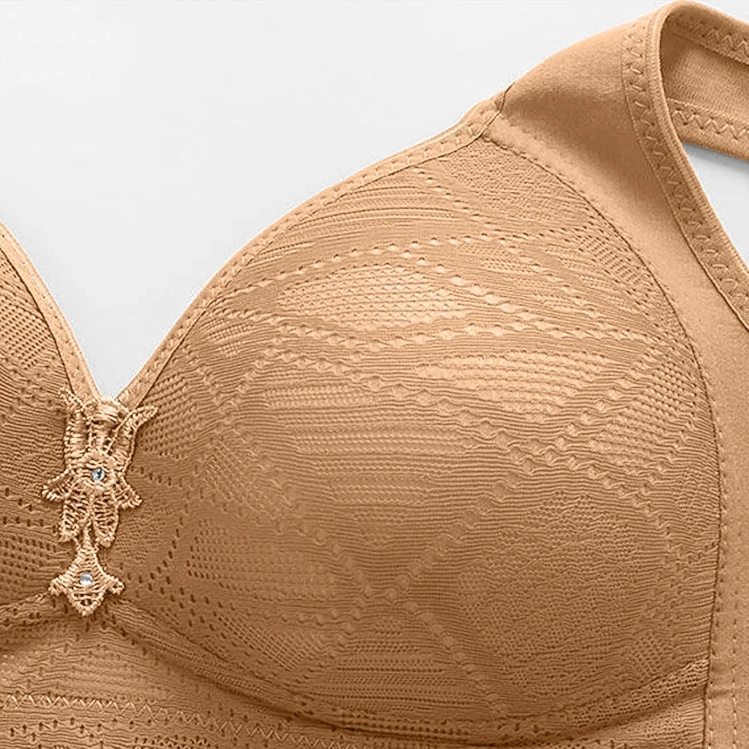 Women's No Underwire Wide Strap Tank Top Bra Full Coverage Stretch Breathable Bralettes Comfort Push Up Everyday Bra