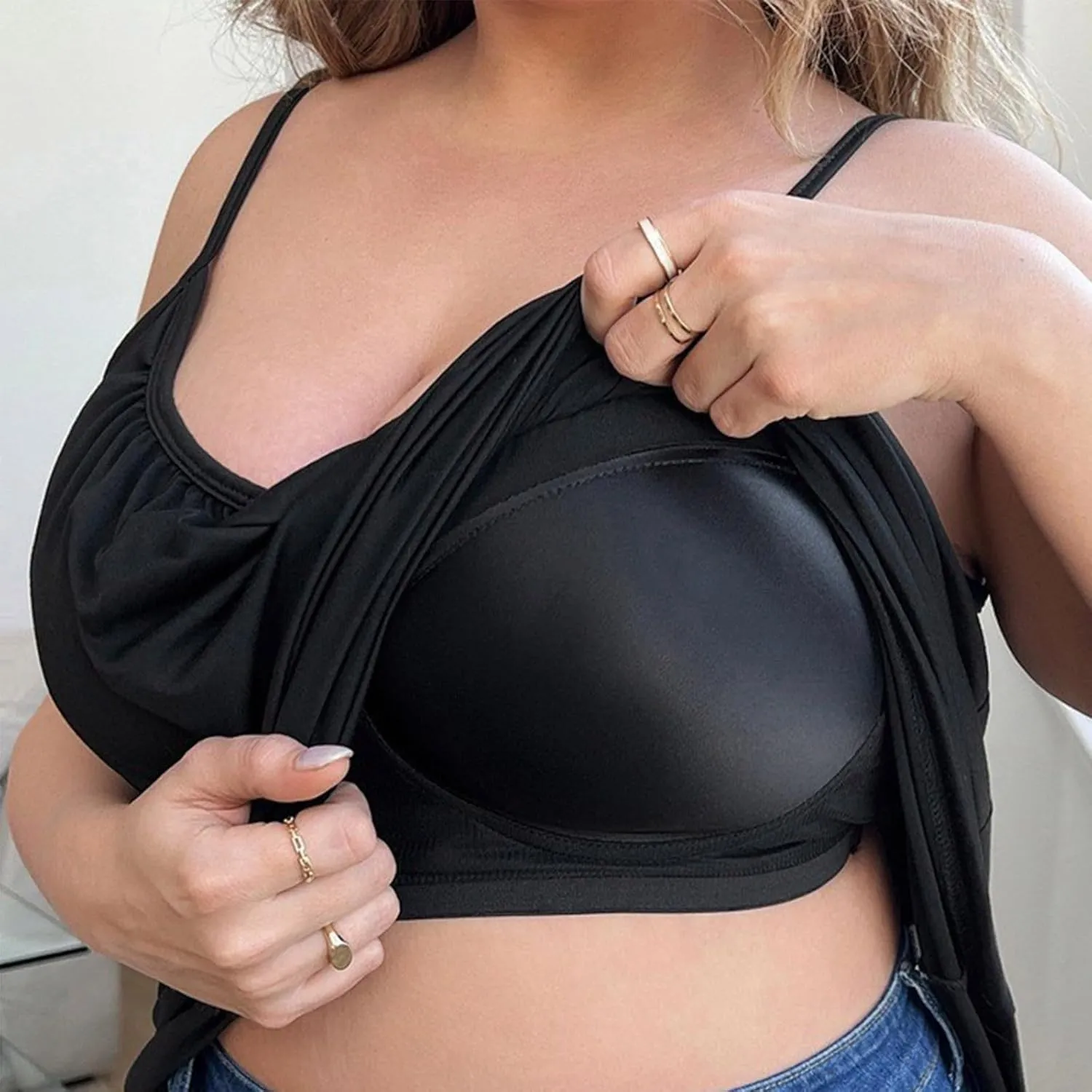 Women's Plus Size Tank Tops with Built in Bras 2025 Summer Casual Loose Fit Tunic Cami Spaghetti Strap Blouses